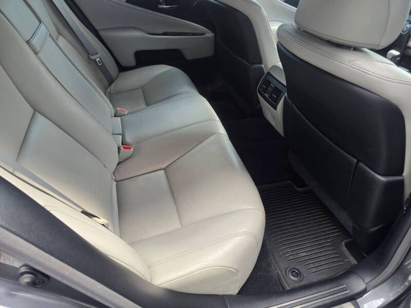 2016 Lexus LS 460