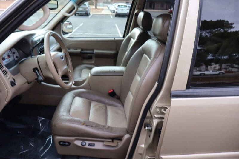 2003 Ford Explorer Sport Trac XLS