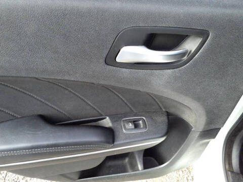 2016 Dodge Charger SXT