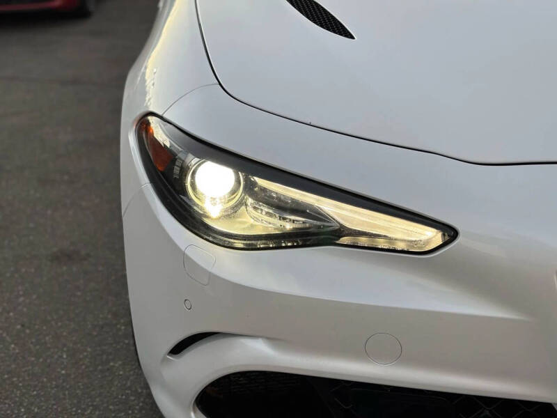 2018 Alfa Romeo Giulia Quadrifoglio