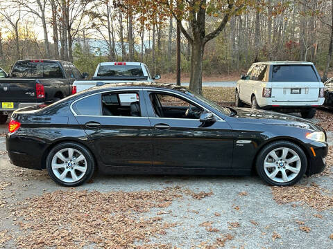 2011 BMW 5 Series 550i xDrive