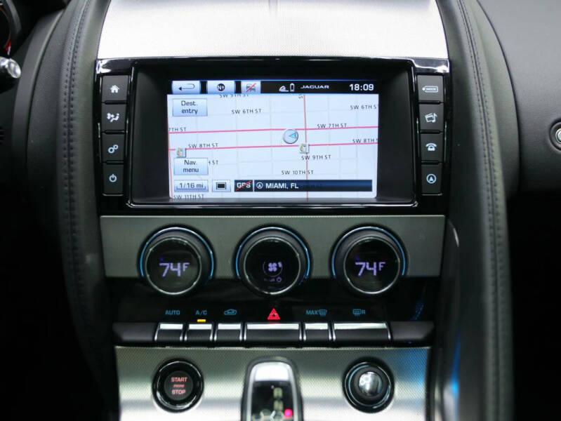 2017 Jaguar F-TYPE Premium