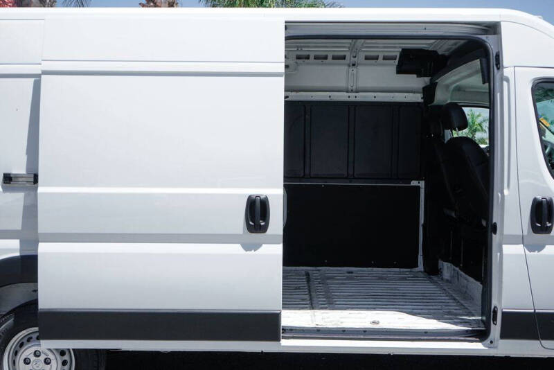 2025 RAM ProMaster