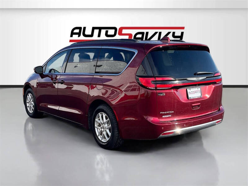 2022 Chrysler Pacifica Touring L