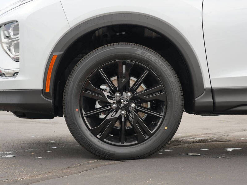 2026 Mitsubishi Eclipse Cross LE