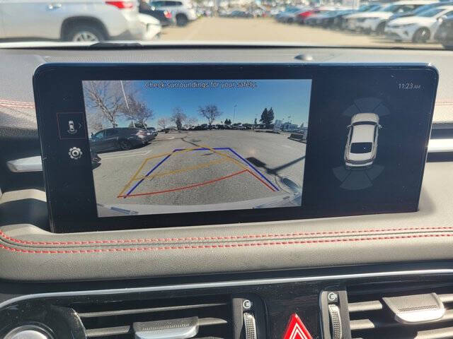 2023 Genesis G70