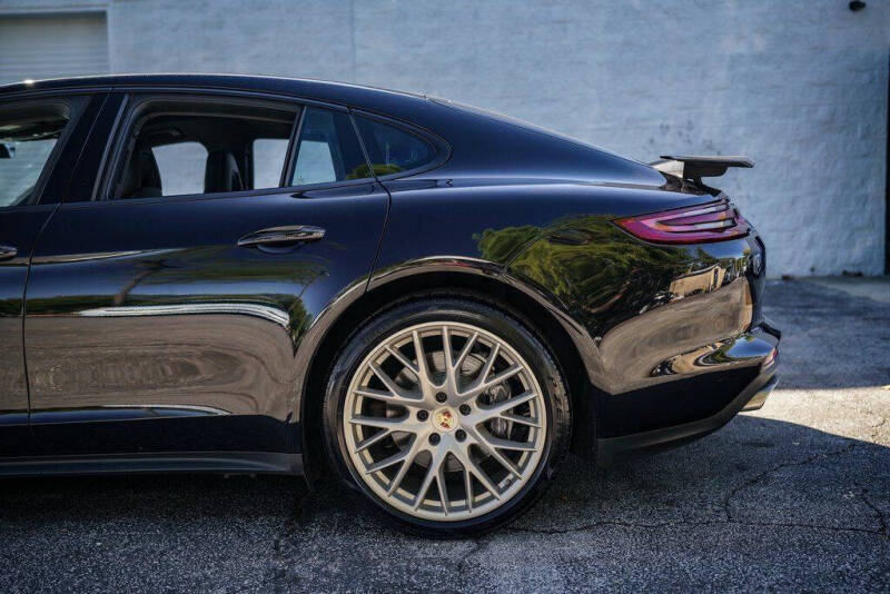 2020 Porsche Panamera