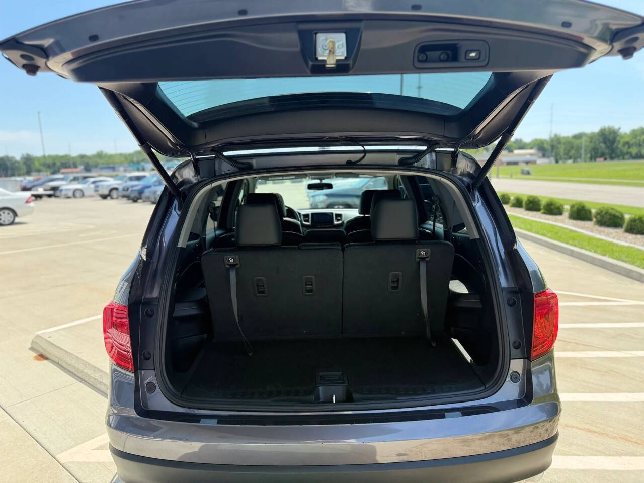 Dk. Gray 2017 Honda Pilot EX-L AWD EX-L 4dr SUV 23