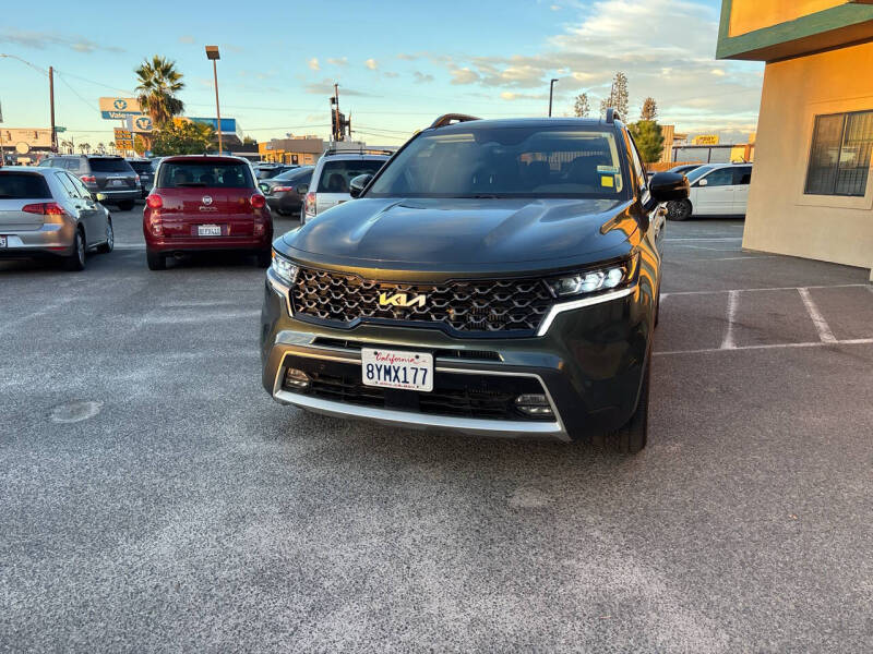 2022 Kia Sorento X-Line SX Prestige's photo