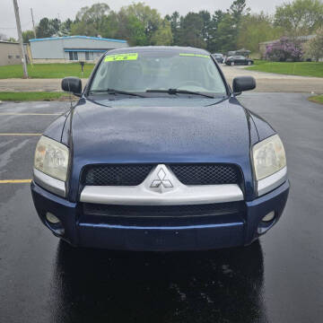 2006 Mitsubishi Raider XLS