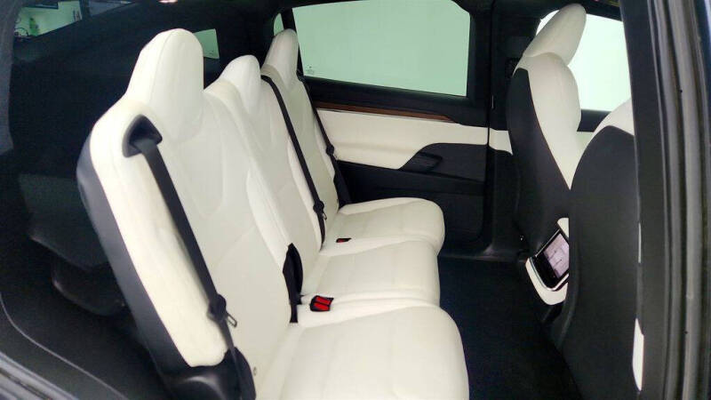 2023 Tesla Model X