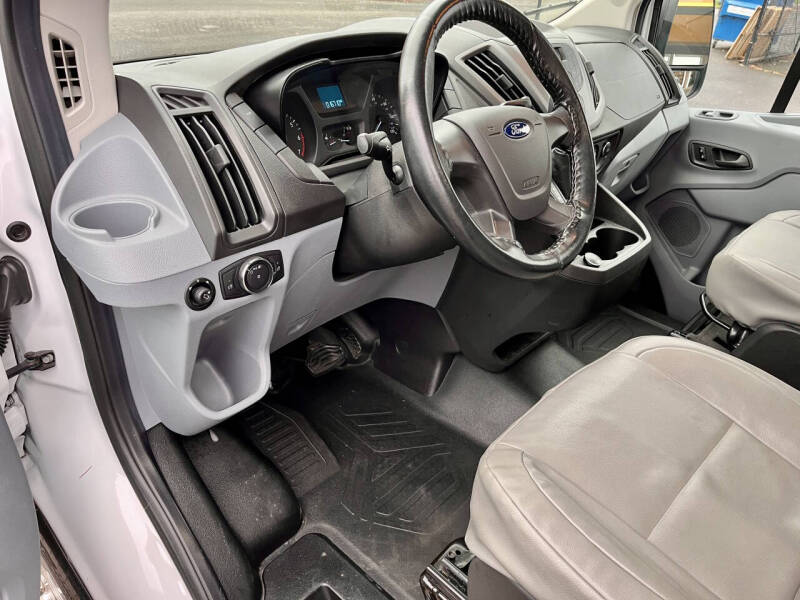 2018 Ford Transit 250