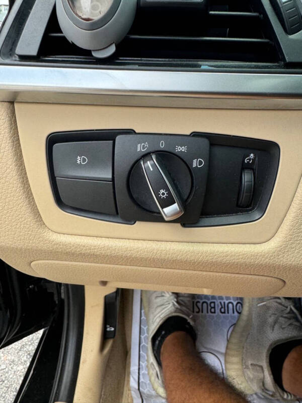 2014 BMW 3 Series 328i