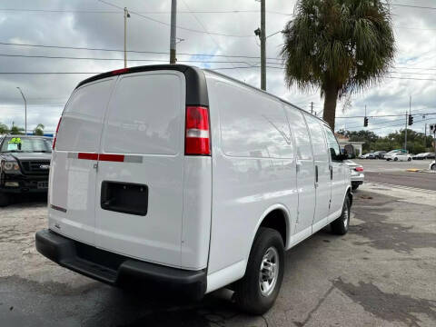 2020 Chevrolet Express 2500