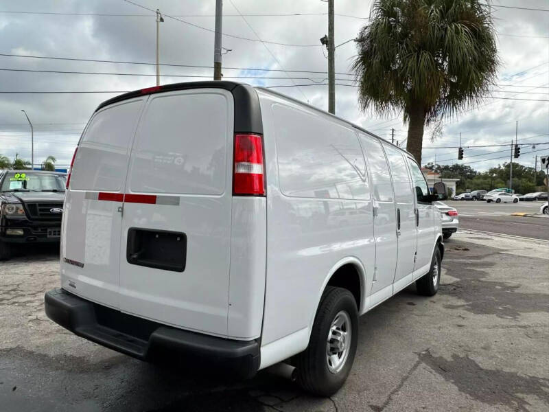 2020 Chevrolet Express 2500