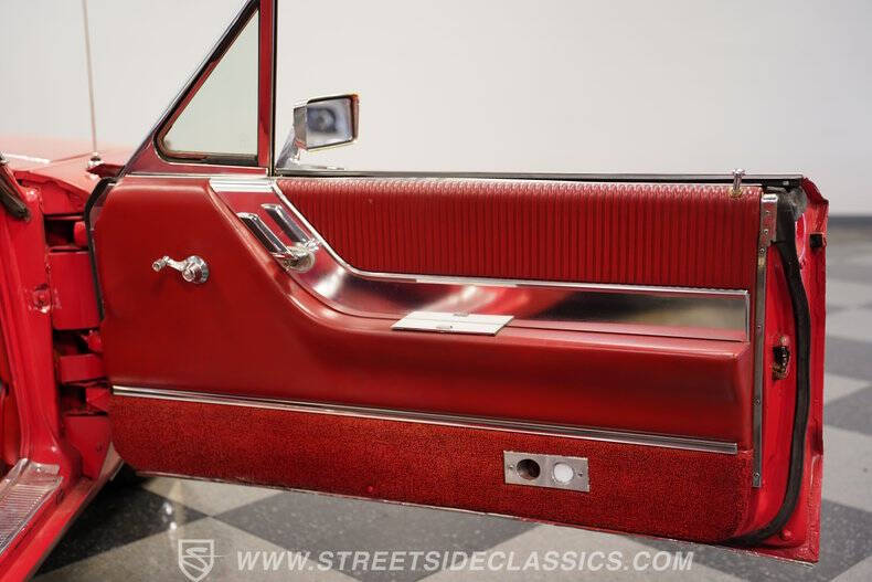 1964 Ford Thunderbird
