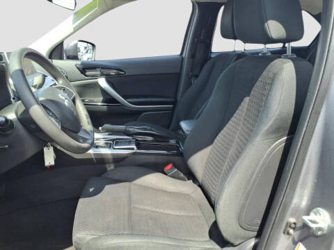 2019 Mitsubishi Eclipse Cross LE
