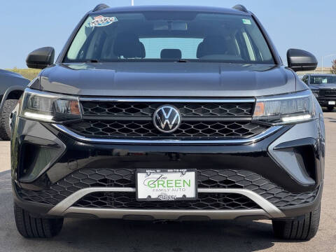 2022 Volkswagen Taos S 4Motion