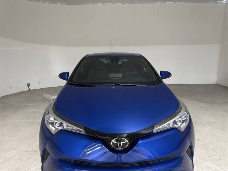 2019 Toyota C-HR XLE