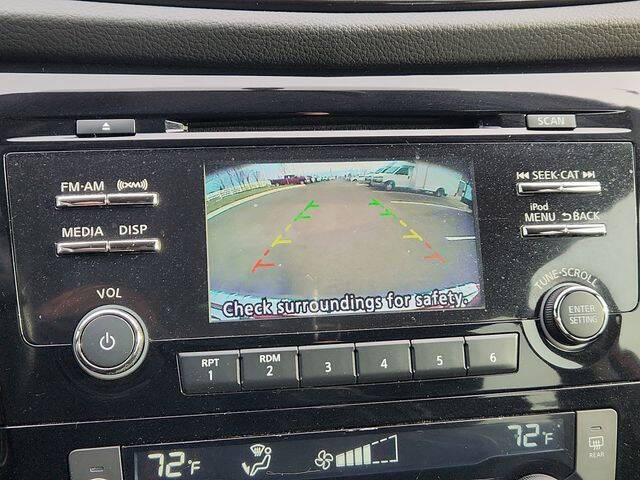 2017 Nissan Rogue Sport SV