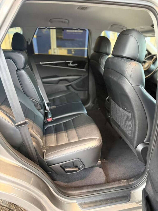2017 Kia Sorento EX V6