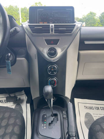 2013 Scion iQ