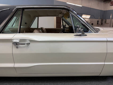 1964 Ford Thunderbird