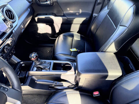 2020 Toyota Tacoma TRD Off-Road