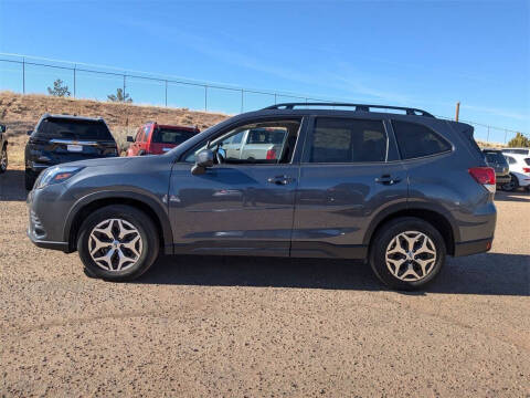 2022 Subaru Forester Premium