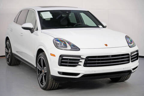 2023 Porsche Cayenne Platinum Edition