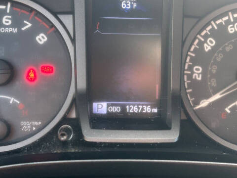 2016 Toyota Tacoma TRD Sport