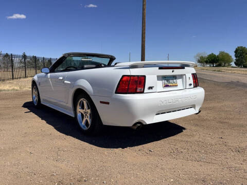 2004 Ford Mustang GT Deluxe