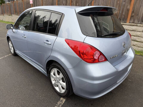 2010 Nissan Versa 1.8 SL