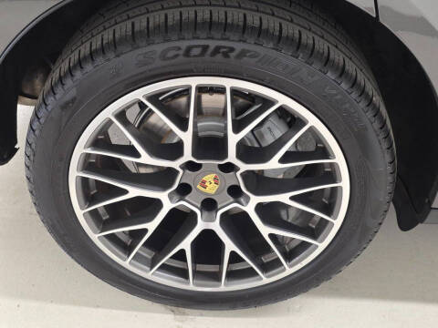 2016 Porsche Macan S