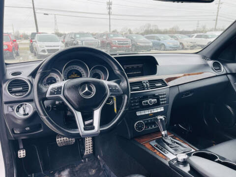 2013 Mercedes-Benz C-Class C 300 Luxury 4MATIC