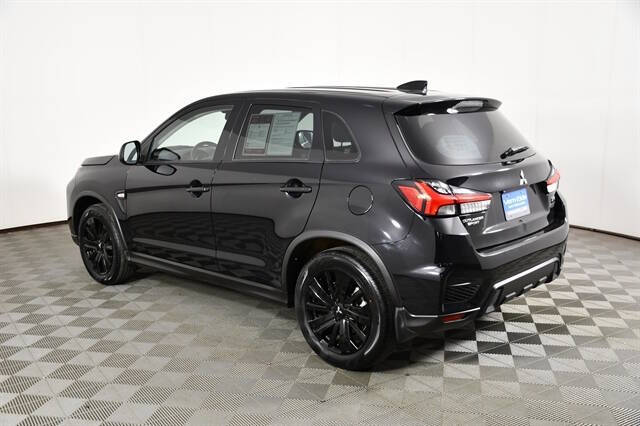 2024 Mitsubishi Outlander Sport LE