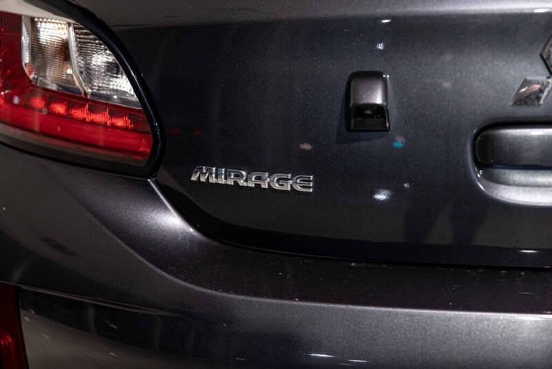 2024 Mitsubishi Mirage ES