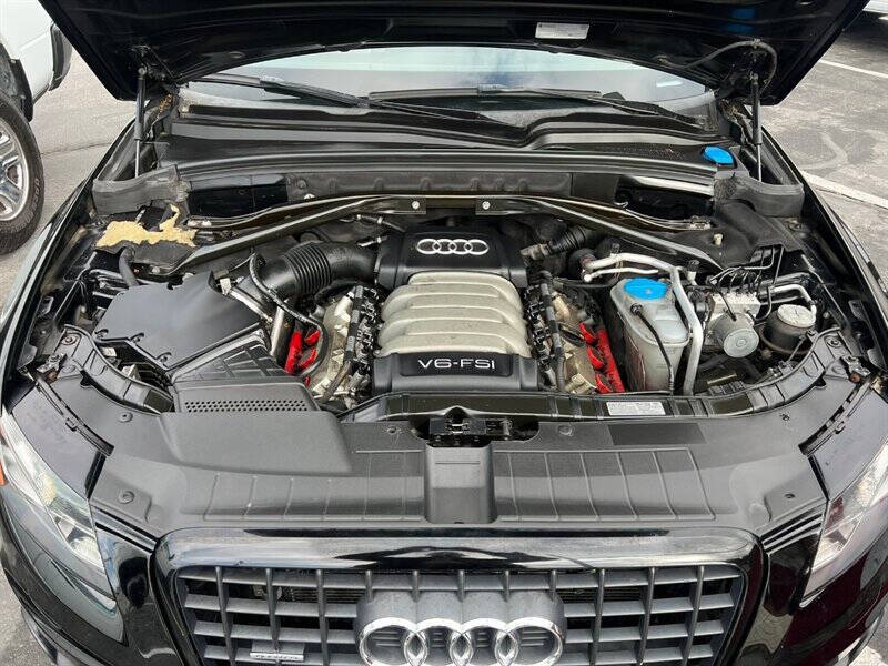 2012 Audi Q5 3.2 quattro Premium Plus