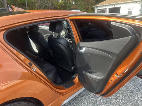 2016 Hyundai Veloster Turbo