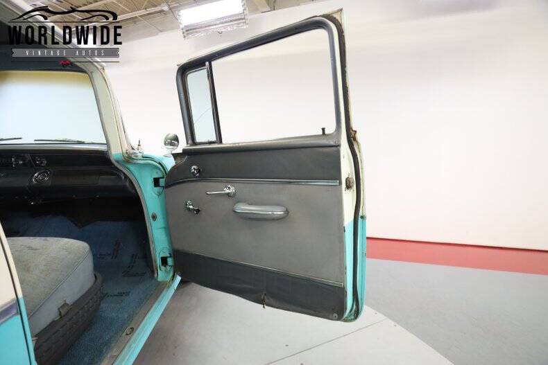 1955 Pontiac Chieftain