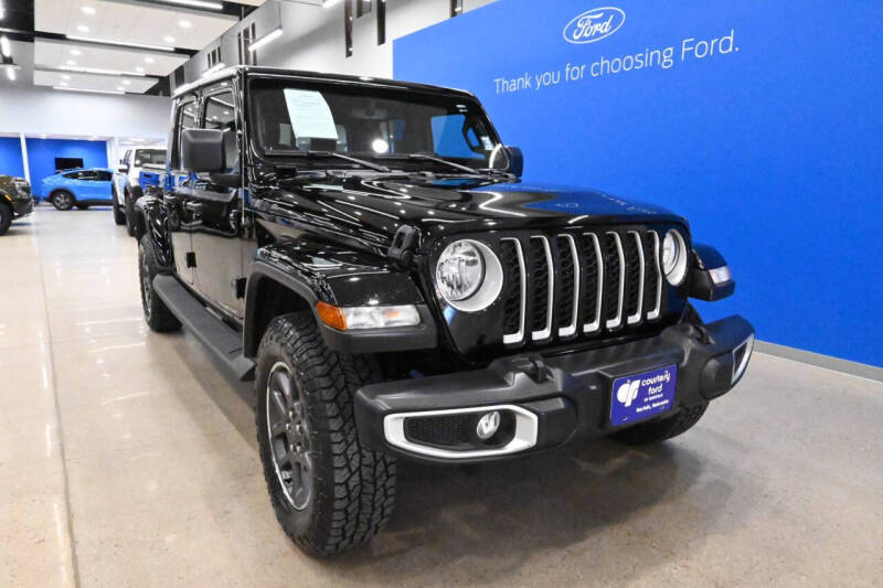 2021 Jeep Gladiator Overland