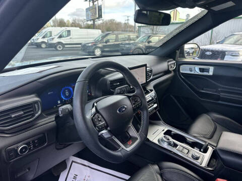 2023 Ford Explorer ST
