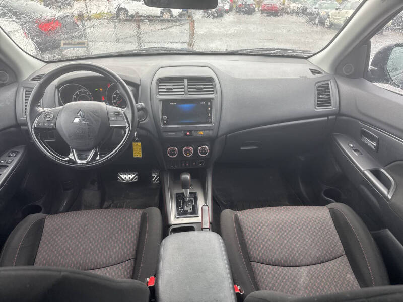 2019 Mitsubishi Outlander Sport ES