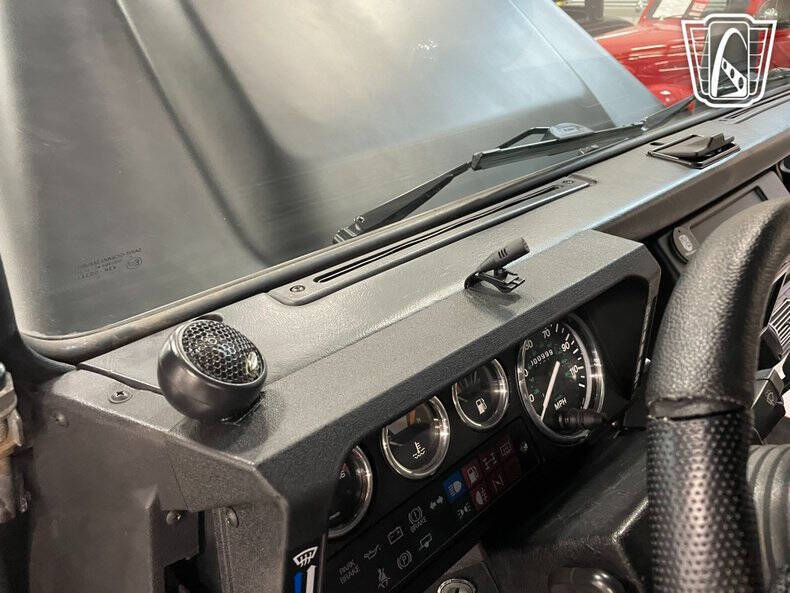 1991 Land Rover Defender