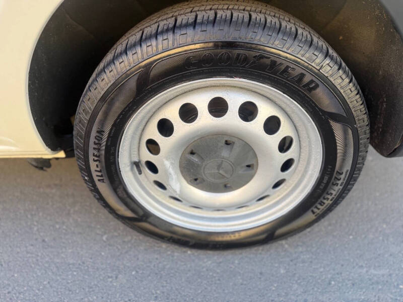 2016 Mercedes-Benz Metris