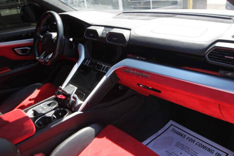 2019 Lamborghini Urus