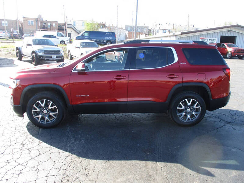 2023 GMC Acadia SLE
