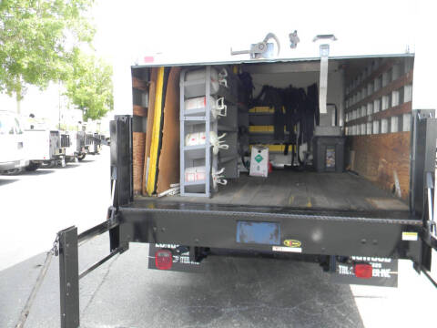 2019 Ford E-350