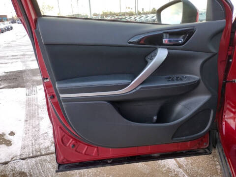 2020 Mitsubishi Eclipse Cross SE