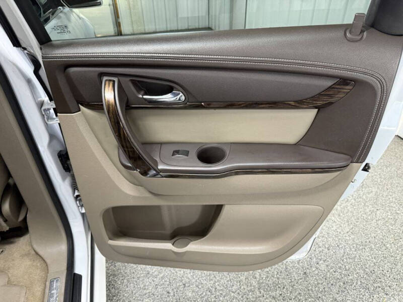 2016 GMC Acadia Denali